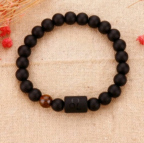 Unisex - Leo Zodiac Black Beaded Bracelet - Picture 6 of 6